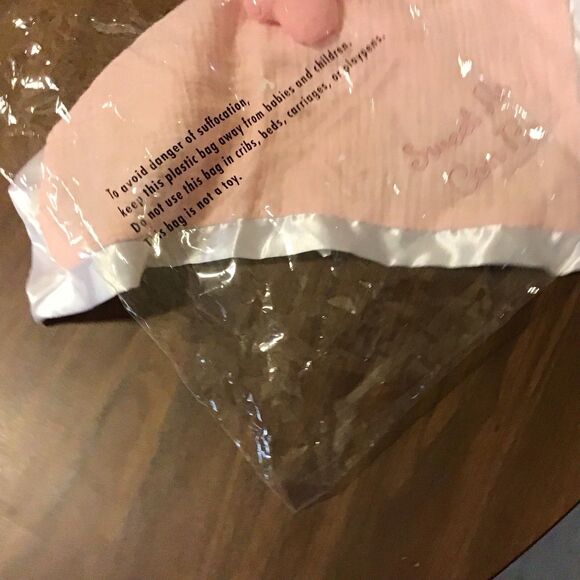 CR Gibson Signature Butterfly Lovey Pink Blanket Plush Security Sweet As Can Be - Picture 7 of 8